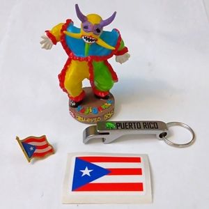 SOUVENIRS PUERTO RICO VEGIGANTE , PIN FLAG PR, KEY CHAIN , MINI STICKER FLAG PR